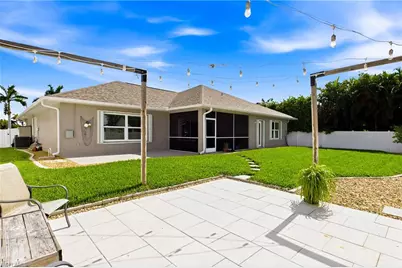 2658 SW 31st Ln, Cape Coral, FL 33914 - Photo 37