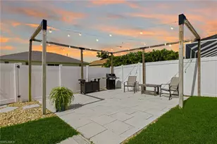 2658 SW 31st Ln, Cape Coral, FL 33914 - Photo 35