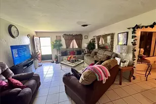 330 W Obispo Ave, Clewiston, FL 33440 - Photo 11