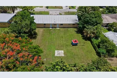 330 W Obispo Ave, Clewiston, FL 33440 - Photo 3