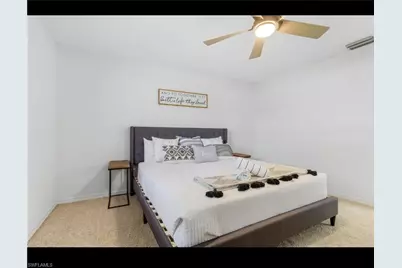 505 SE 9th Pl, Cape Coral, FL 33990 - Photo 11