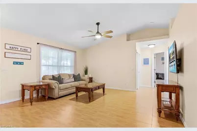 505 SE 9th Pl, Cape Coral, FL 33990 - Photo 9