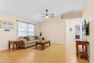 505 SE 9th Pl, Cape Coral, FL 33990 - Photo 9