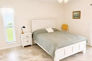 11219 Caravel Cir, Fort Myers, FL 33908 - Photo 7