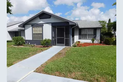 10525 Putnam Ct, Lehigh Acres, FL 33936 - Photo 1