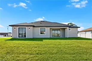 1142 Edelweiss St E, Lehigh Acres, FL 33974 - Photo 23