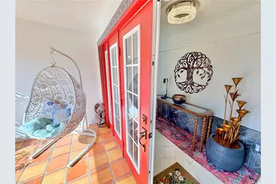 2702 McGregor Blvd, Fort Myers, FL 33901 - Photo 11
