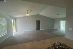 4137 NE 14th Pl, Cape Coral, FL 33909 - Photo 3