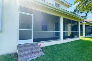 17038 Tremont St, Fort Myers, FL 33908 - Photo 17