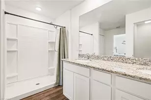 318 NW 4th St, Cape Coral, FL 33993 - Photo 23