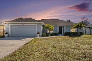 318 NW 4th St, Cape Coral, FL 33993 - Photo 1