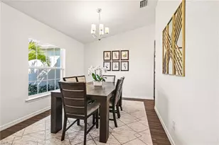 318 NW 4th St, Cape Coral, FL 33993 - Photo 9