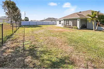 318 NW 4th St, Cape Coral, FL 33993 - Photo 35
