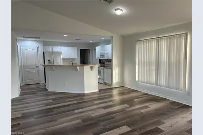 2207 NE 15th Ln, Cape Coral, FL 33909 - Photo 13