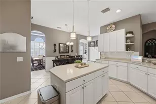 193 Skipping Stone Ln, Naples, FL 34119 - Photo 17