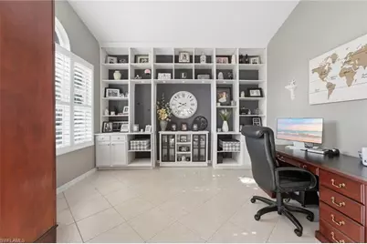 193 Skipping Stone Ln, Naples, FL 34119 - Photo 5