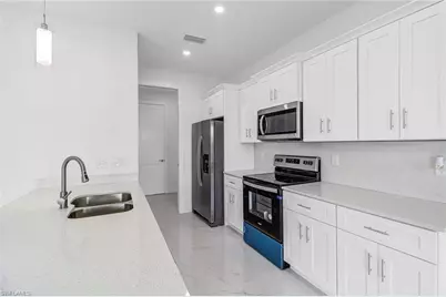 2933 Van Buren Pkwy, Cape Coral, FL 33993 - Photo 5