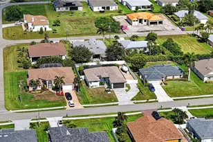 420 SW 29th Ave, Cape Coral, FL 33991 - Photo 45