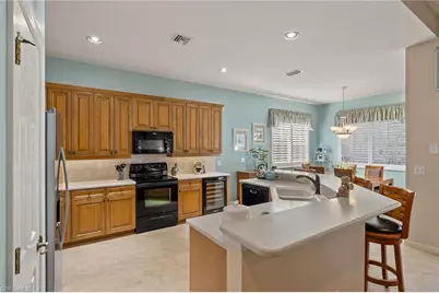 8872 King Henry Ct, Fort Myers, FL 33908 - Photo 3