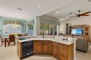 8872 King Henry Ct, Fort Myers, FL 33908 - Photo 5