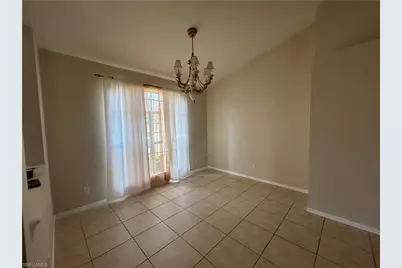 1405 NE 5th Pl, Cape Coral, FL 33909 - Photo 5