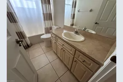 1405 NE 5th Pl, Cape Coral, FL 33909 - Photo 19