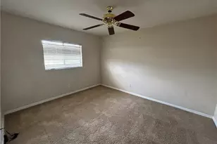 1405 NE 5th Pl, Cape Coral, FL 33909 - Photo 17