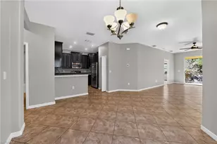 1717 Trailwater St, Ruskin, FL 33570 - Photo 5