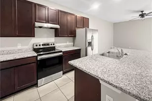 1322 Trafalgar Pkwy, Cape Coral, FL 33991 - Photo 11