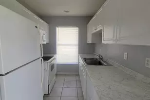 4542 21st St SW, Lehigh Acres, FL 33973 - Photo 5