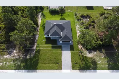 847 Bell Blvd S, Lehigh Acres, FL 33974 - Photo 3