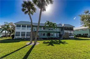 3225 E Riverside Dr, Fort Myers, FL 33916 - Photo 5