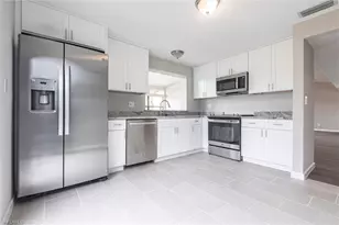 16737 Pheasant Ct, Fort Myers, FL 33908 - Photo 5