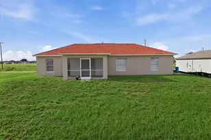 422 NW 11th Terrace, Cape Coral, FL 33993 - Photo 9