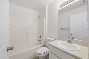 422 NW 11th Terrace, Cape Coral, FL 33993 - Photo 23
