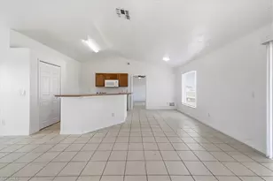 422 NW 11th Terrace, Cape Coral, FL 33993 - Photo 15
