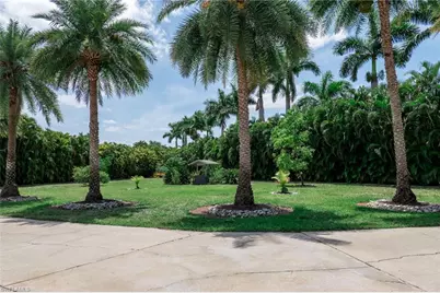 14562 Riverside Dr, Fort Myers, FL 33905 - Photo 35