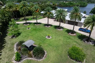 14562 Riverside Dr, Fort Myers, FL 33905 - Photo 39