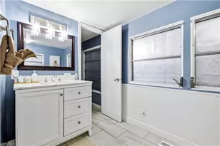 16200 Cathy Ct, Fort Myers, FL 33908 - Photo 21