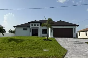 329 Kismet Pkwy W, Cape Coral, FL 33993 - Photo 1