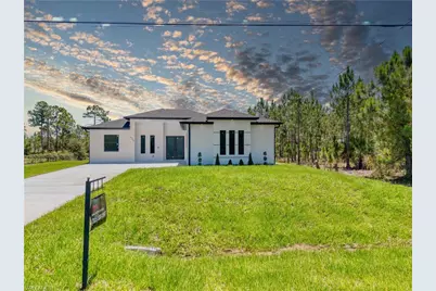 906 Greenwood Ave W, Lehigh Acres, FL 33972 - Photo 3