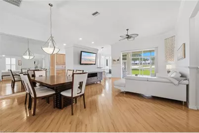 14846 Crescent Cove Dr, Fort Myers, FL 33908 - Photo 9