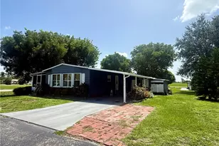 9735 Lake Fairways Blvd, North Fort Myers, FL 33903 - Photo 3