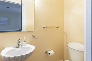 1900 Virginia Ave, Fort Myers, FL 33901 - Photo 15