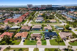 1220 SW 54th Ln, Cape Coral, FL 33914 - Photo 29