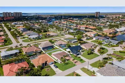 1220 SW 54th Ln, Cape Coral, FL 33914 - Photo 27