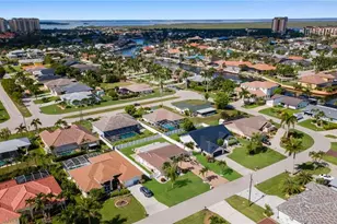 1220 SW 54th Ln, Cape Coral, FL 33914 - Photo 27