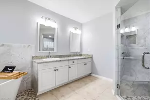 130 SE 28th Terrace, Cape Coral, FL 33904 - Photo 37