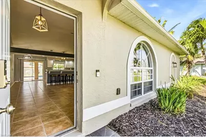 130 SE 28th Ter, Cape Coral, FL 33904 - Photo 11