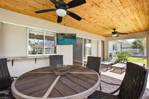 130 SE 28th Terrace, Cape Coral, FL 33904 - Photo 23